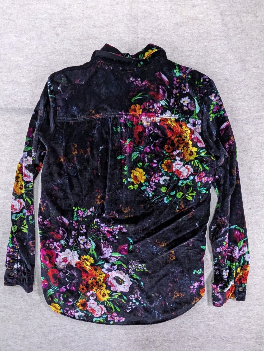 Anthro Pilcro Velvet Button Up Floral Long Sleeve Hadley Relaxed Black Artsy M - Picture 10 of 11